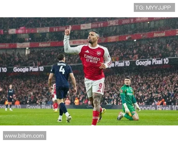 国王杯激战阿森纳大胜巴萨点球争议引发全场热议